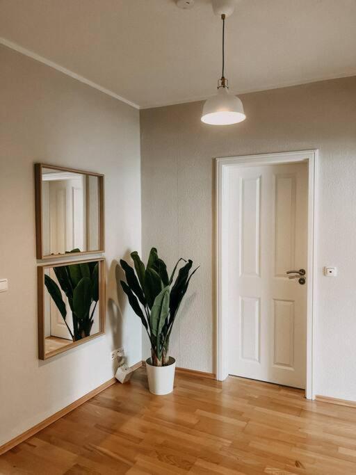 Zentral, Geraeumig, Messe Nah! Be2R Appartement Essen Buitenkant foto
